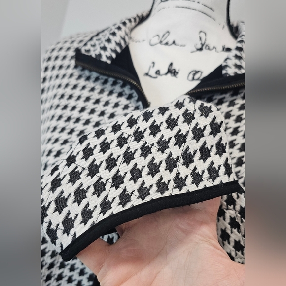 CHICO'S Women's Black & White Houndstooth Zip-Up Pocket Jacket Size 3/XL/16 - Picture 7 of 13